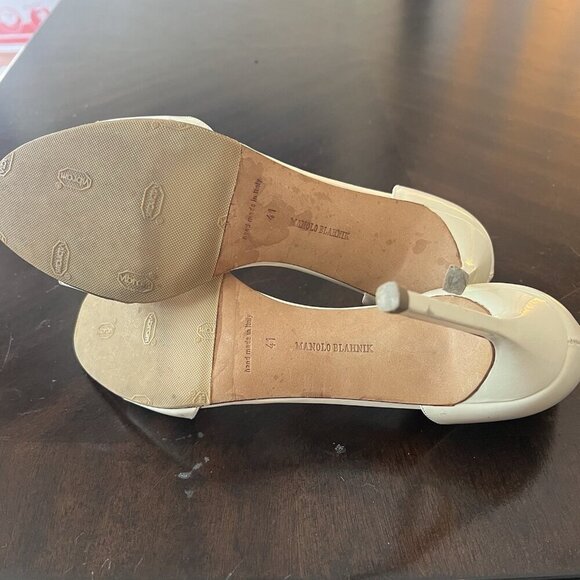 Manolo Blahnik Catalina Open Toe Heels Size 41 Patent Leather Beige Cream 4.5" - Picture 6 of 8